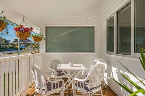 Aditi - Accommodation Gladstone 5