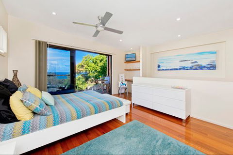 Akama Vista - Couple's Retreat - Accommodation Gladstone 3