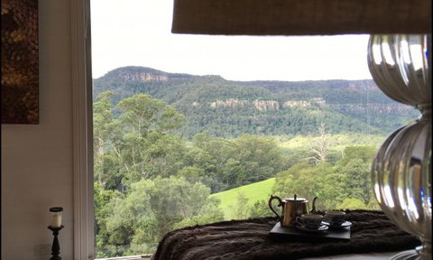 Amaroo Valley Springs - Accommodation Gladstone 0