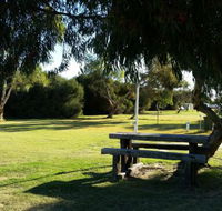 Batavia Coast Caravan Park - Accommodation Gladstone