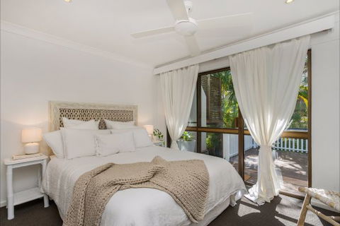 Banjo's On Paterson - Accommodation Gladstone 9