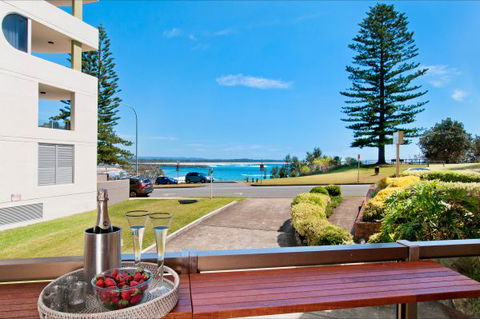 Beauty At The Beach - Accommodation Gladstone 0