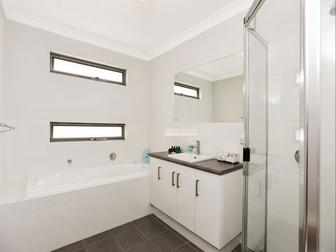 BEAUMONT HOUSE - Accommodation Gladstone 6