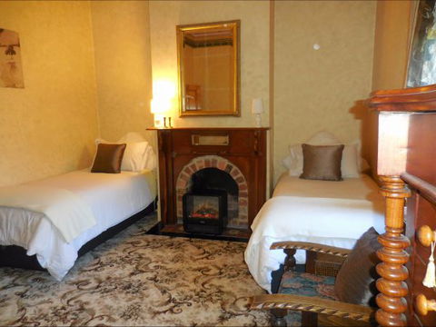Bunjil Farm - Accommodation Gladstone 4
