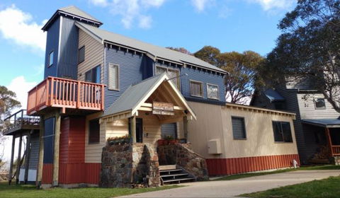 Cloud 9 Alpine Lodge - Accommodation Gladstone 2