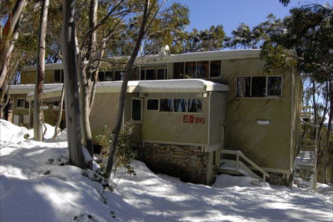 Edski Lodge - Accommodation Gladstone 0