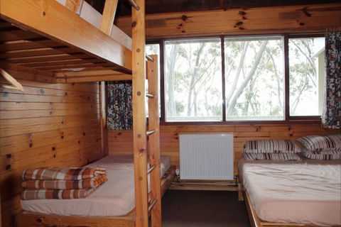 Edski Lodge - Accommodation Gladstone 1