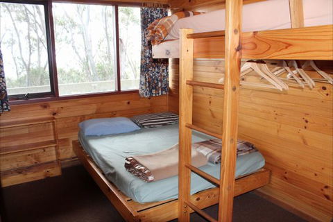 Edski Lodge - Accommodation Gladstone 2