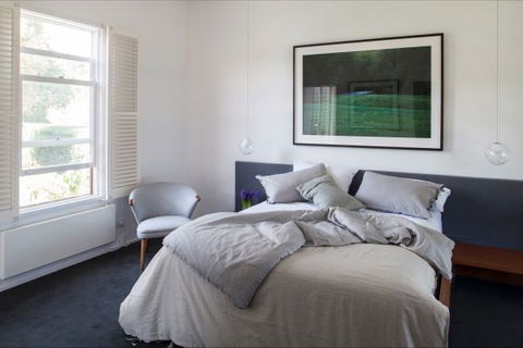 Flop House - Accommodation Gladstone 3