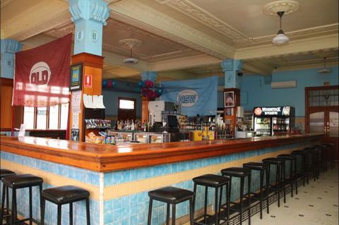 Hotel Corones Charleville - Accommodation Gladstone 0