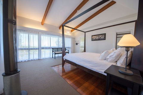Just Heaven Mountain Retreat - Accommodation Gladstone 5