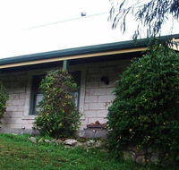 The Cottage Bed and Breakfast - Accommodation Gladstone