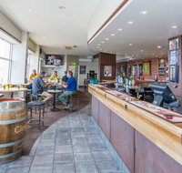 Merimbula Hotel - Accommodation Gladstone