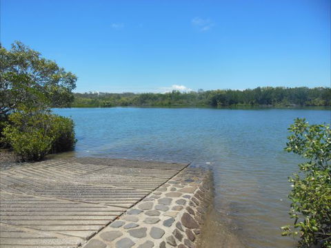 Rocky Point Retreat - Accommodation Gladstone 6