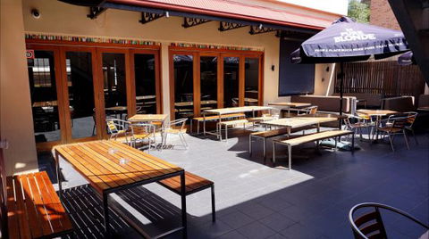 Royal Hotel Ryde - Accommodation Gladstone 0