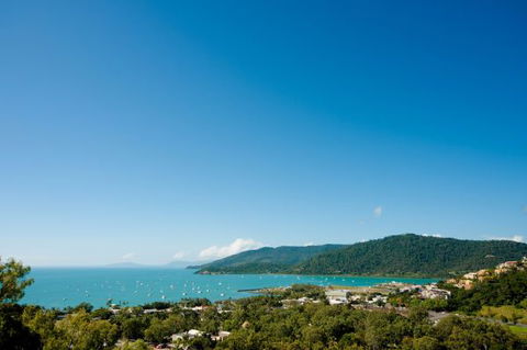 Sea Star Holiday Apartments - Accommodation Gladstone 0
