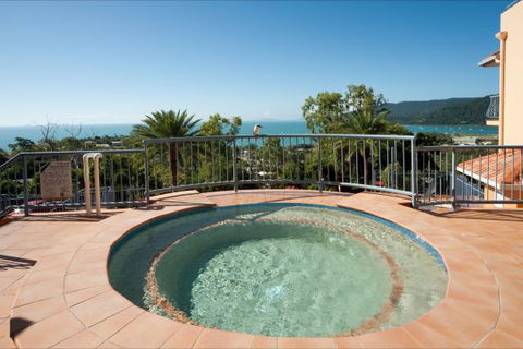 Sea Star Holiday Apartments - Accommodation Gladstone 4