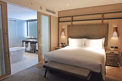 Sofitel Sydney Darling Harbour - Accommodation Gladstone 4