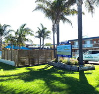 Surfside Holiday Apartments - Accommodation Gladstone