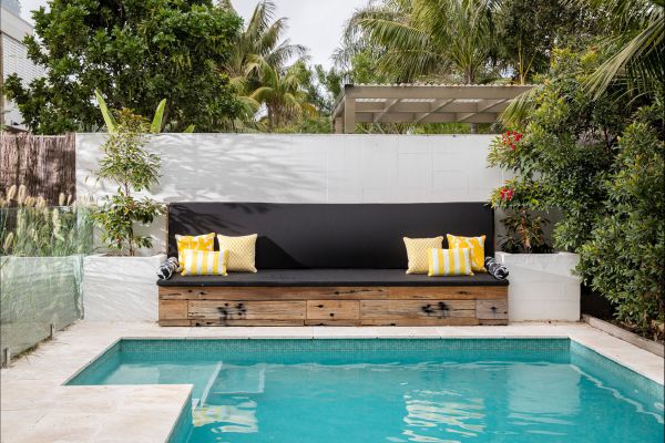 Tamarama NSW Accommodation Gladstone