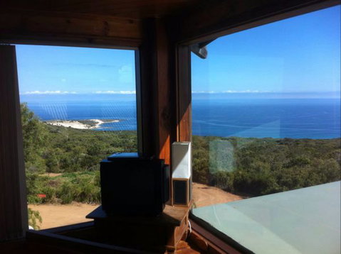 Wavehouse Studio - Accommodation Gladstone 0