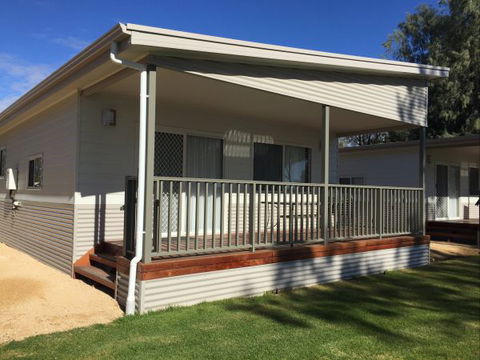 Waikerie Holiday Park - Accommodation Gladstone 0