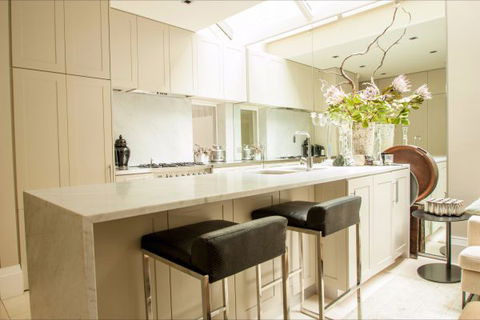 Woollahra Terrace - Accommodation Gladstone 4