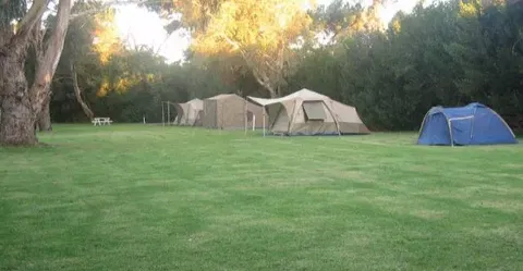 Millicent Lakeside Caravan Park - Accommodation Gladstone 5