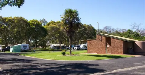 Millicent Lakeside Caravan Park - Accommodation Gladstone 6