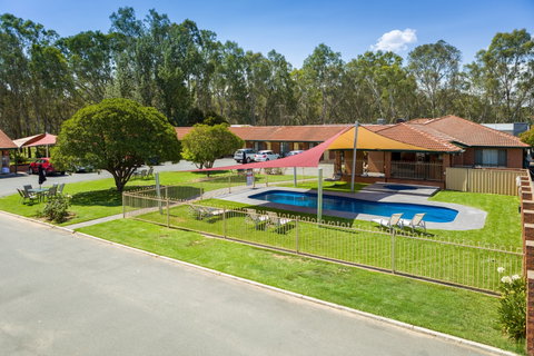 Advance Motel - Accommodation Gladstone 1