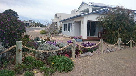 A-Sea-Dream - Accommodation Gladstone 0