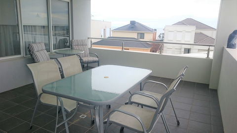 A-Sea-Dream - Accommodation Gladstone 5