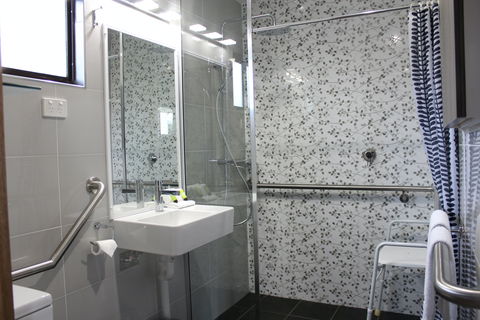 Austin Tourist Park - Accommodation Gladstone 4