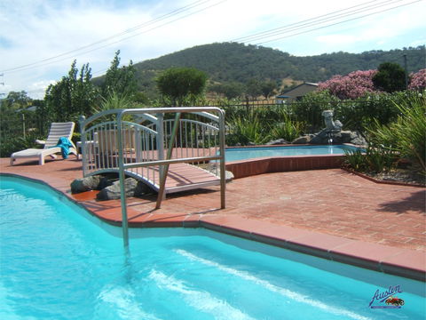 Austin Tourist Park - Accommodation Gladstone 5