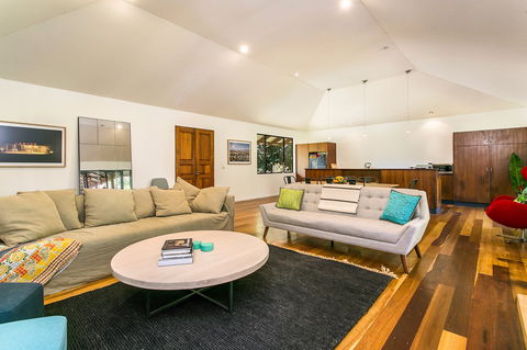 Casa Dan - Accommodation Gladstone 5
