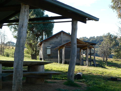 Gaddleen Grove Cottages - Accommodation Gladstone 5