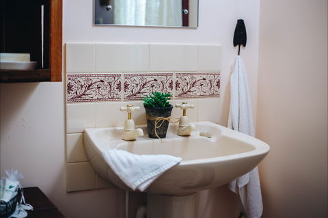 Hamilton House Bed And Breakfast - Accommodation Gladstone 8