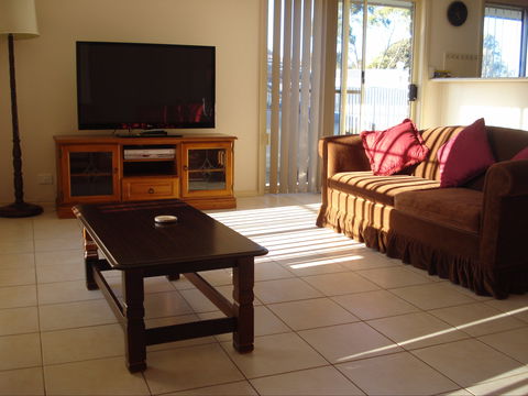 Mario's Way - Accommodation Gladstone 0