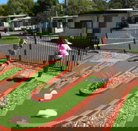 Pleasurelea Tourist Resort - Accommodation Gladstone