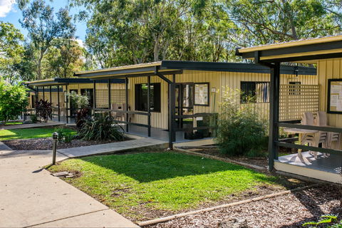 Point Wolstoncroft Sport And Recreation Centre - Accommodation Gladstone 1