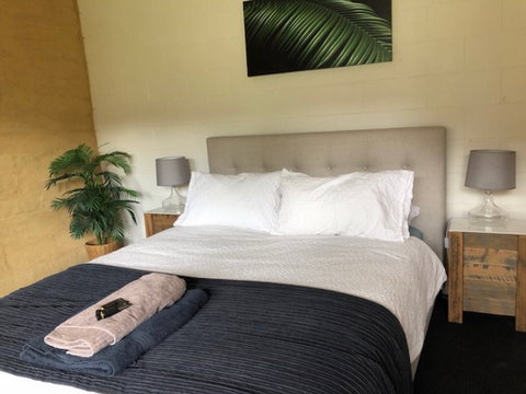 The Lodge Colo River - Accommodation Gladstone 1