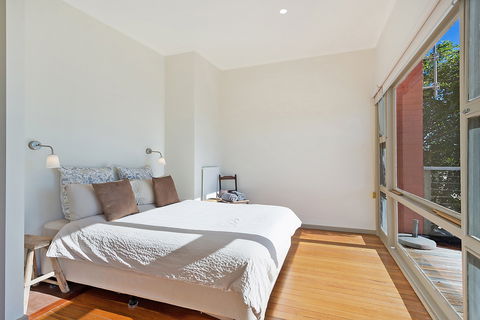 The Love Shack: Pambula Beach - Accommodation Gladstone 7