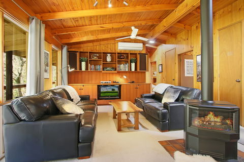 Until - Accommodation Gladstone 1