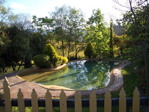 Willowlake Cottages - Accommodation Gladstone 5