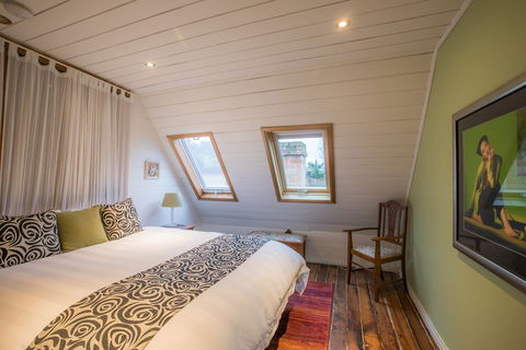 Abbey On Main - Accommodation Gladstone 2