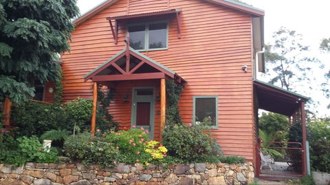 Blossoms Bed And Breakfast - Accommodation Gladstone 1