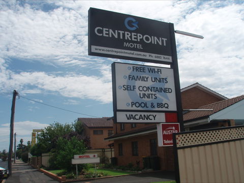 Centrepoint Motel - Accommodation Gladstone 0