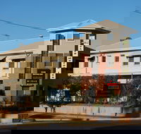Club Motor Inn - Accommodation Gladstone