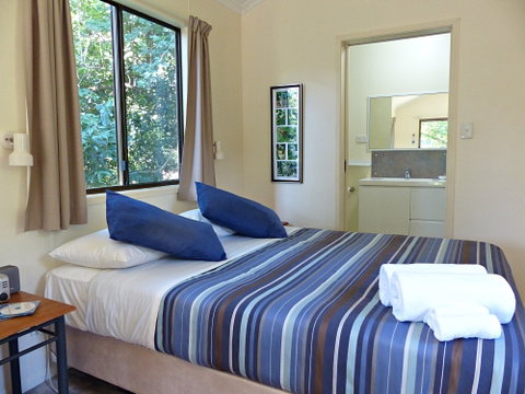 Daintree Valley Haven - Accommodation Gladstone 0