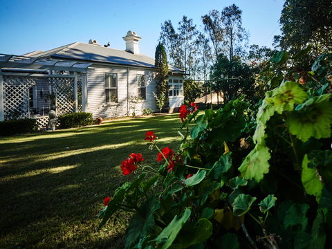 Glenellyn House - Servants Quarters - Accommodation Gladstone 1